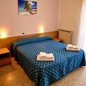 Camera con letto queen size